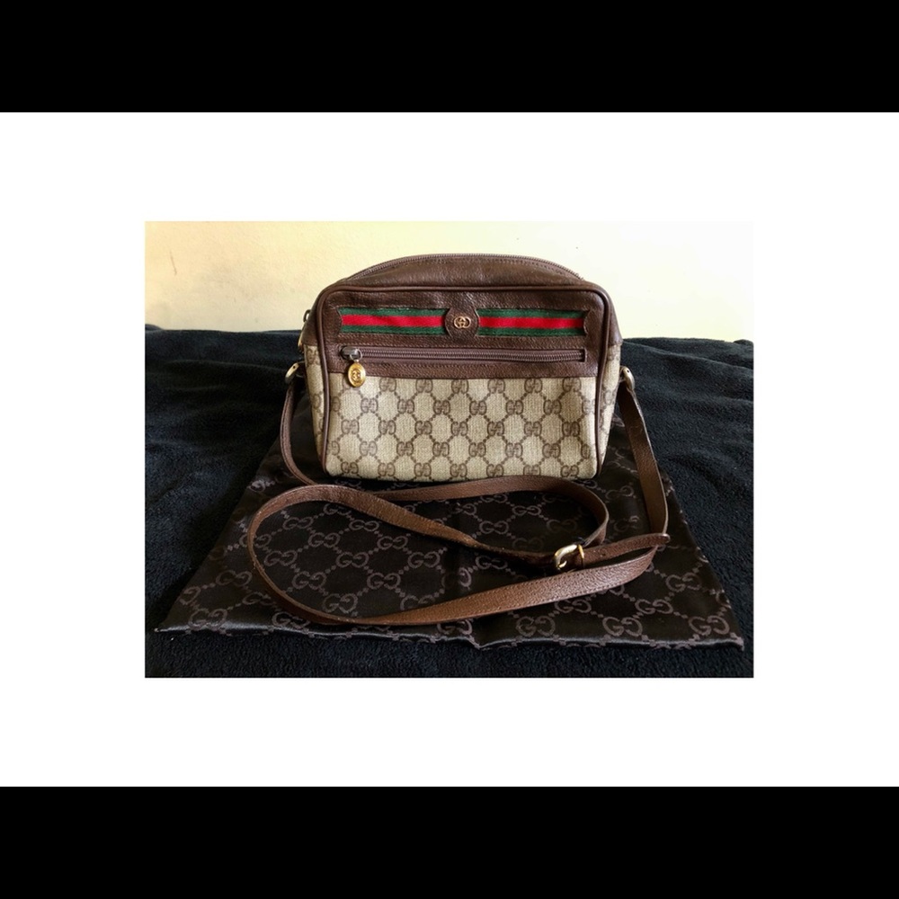 VINTAGE GUCCI SLING